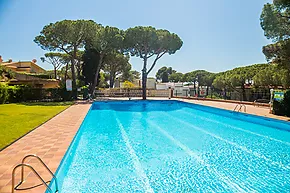 Casa adosada para reformar en Platja d'Aro