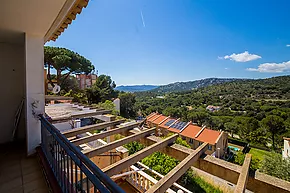 Casa adosada para reformar en Platja d'Aro