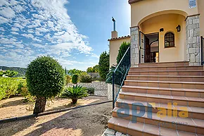 Beautiful rustic villa in Calonge