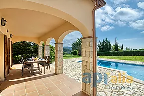 Beautiful rustic villa in Calonge