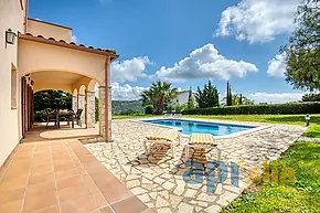 Beautiful rustic villa in Calonge