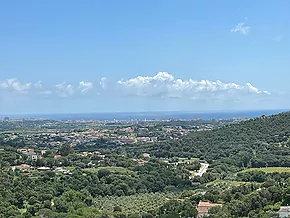 Parcela con vista al mar en Calonge