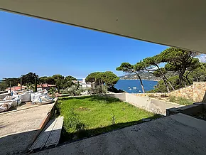 Luxury villa with beautiful sea views in Sant Feliu de Guixols