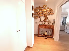 Spacious apartment in the center of Calonge