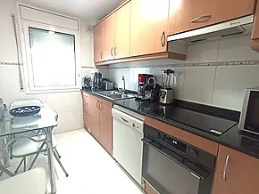 Apartament amb vistes al mar a Puerto de Palamos