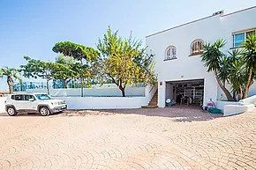 Ground floor villa with sea views in San Antoni de Calonge