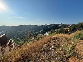 Land with beautiful views of the sea in Begur