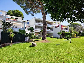 Pis en zona residencial de Platja d'Aro