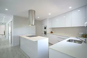 Spectacular renovated apartment in Palamos