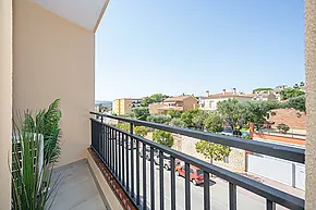 Spectacular renovated apartment in Palamos