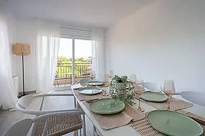 Spectacular renovated apartment in Palamos