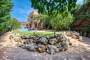 Encantadora casa con piscina en Sant Feliu de Guixols