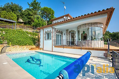 Casa moderna amb vistes al mar en Calonge