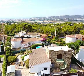 Casa independiente con vistas al mar en Calonge