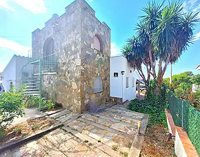 Casa independiente con vistas al mar en Calonge