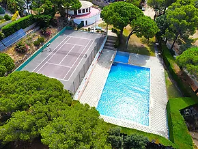 Casa independiente con vistas al mar en Calonge