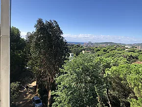 Estudi amb llicència turística i vistes al mar a Platja d'Aro