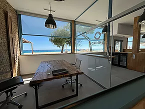 Renovated commercial unit on the first line of Platja d'Aro