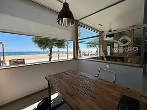 Renovated commercial unit on the first line of Platja d'Aro