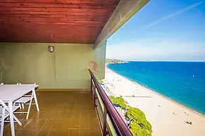 Apartament a primera línia de mar amb vistes al mar a Platja d'Aro.