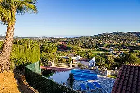 Belle villa rustique avec vue mer à Calonge