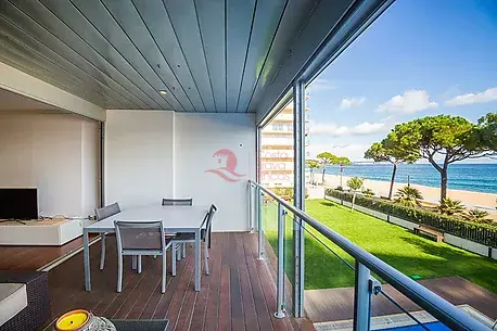 Beautiful modern duplex apartment with sea views in Platja d'Aro